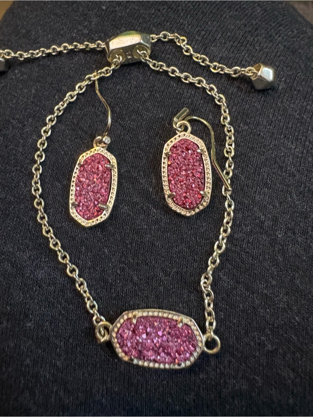 Kendra Scott Pink / Magenta / Purple Druzy Gold Necklace and Earrings Set